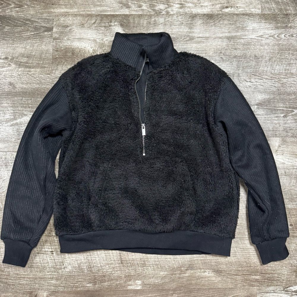 WORKSHOP Black Sherpa Quarter Zip Size XS